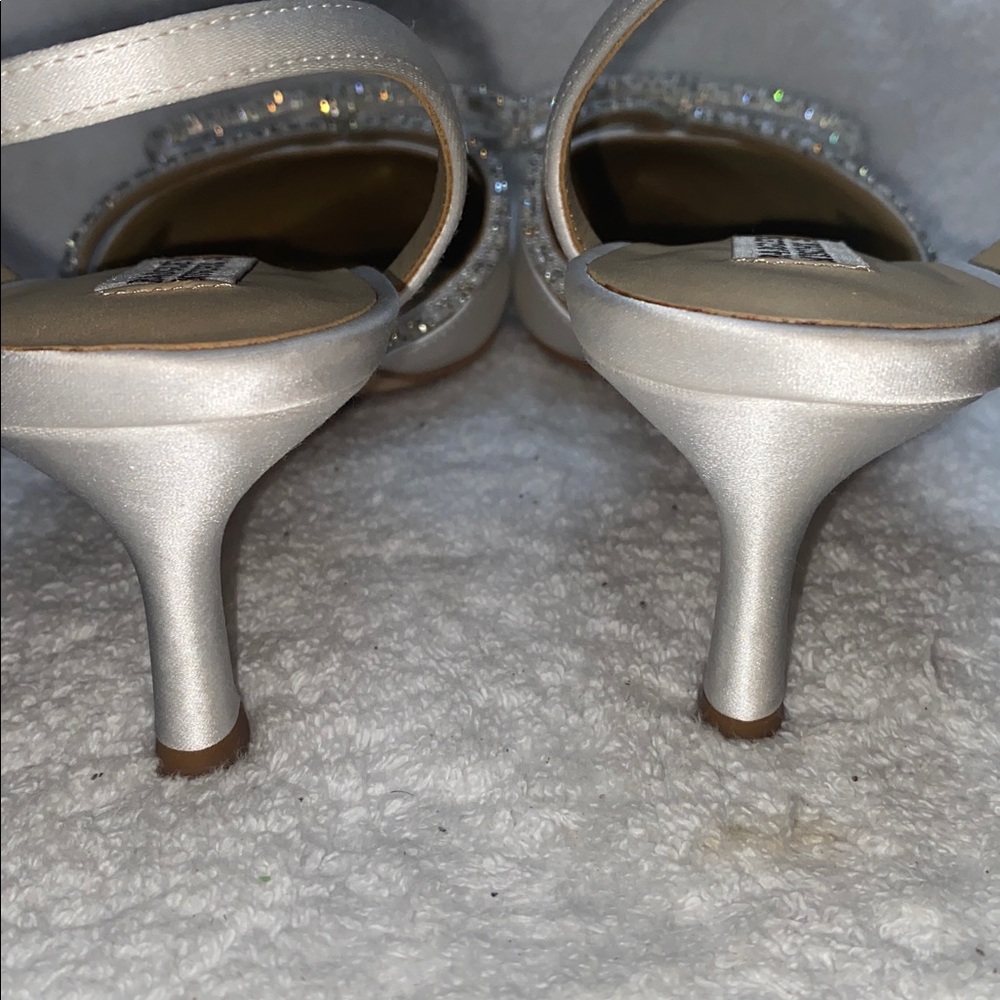 Badgley Mischka White Satin Pointed Toe Slingback Heels with Crystal Bow Accent - Picture 5 of 13
